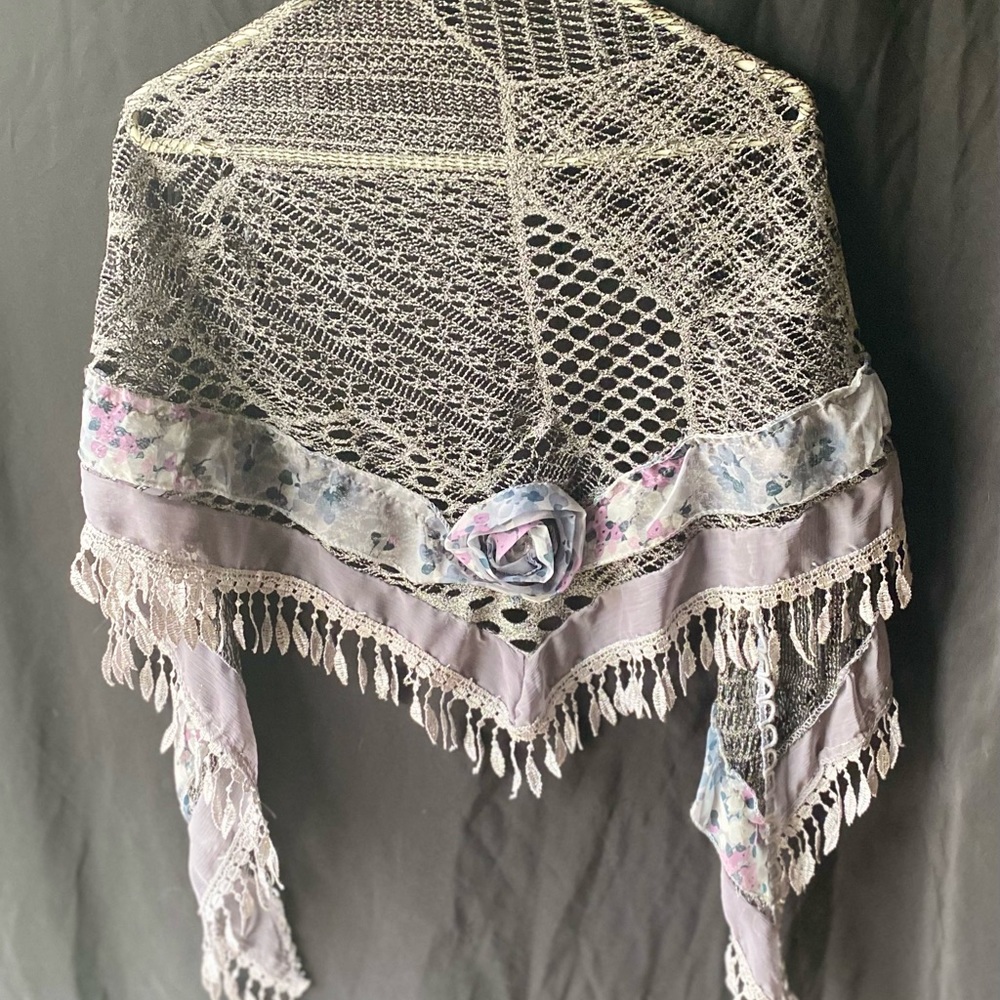 Triangle Scarf Shawl Sheer Embellished Perfect for Prom Wedding Travel!! Vintage - Picture 6 of 11